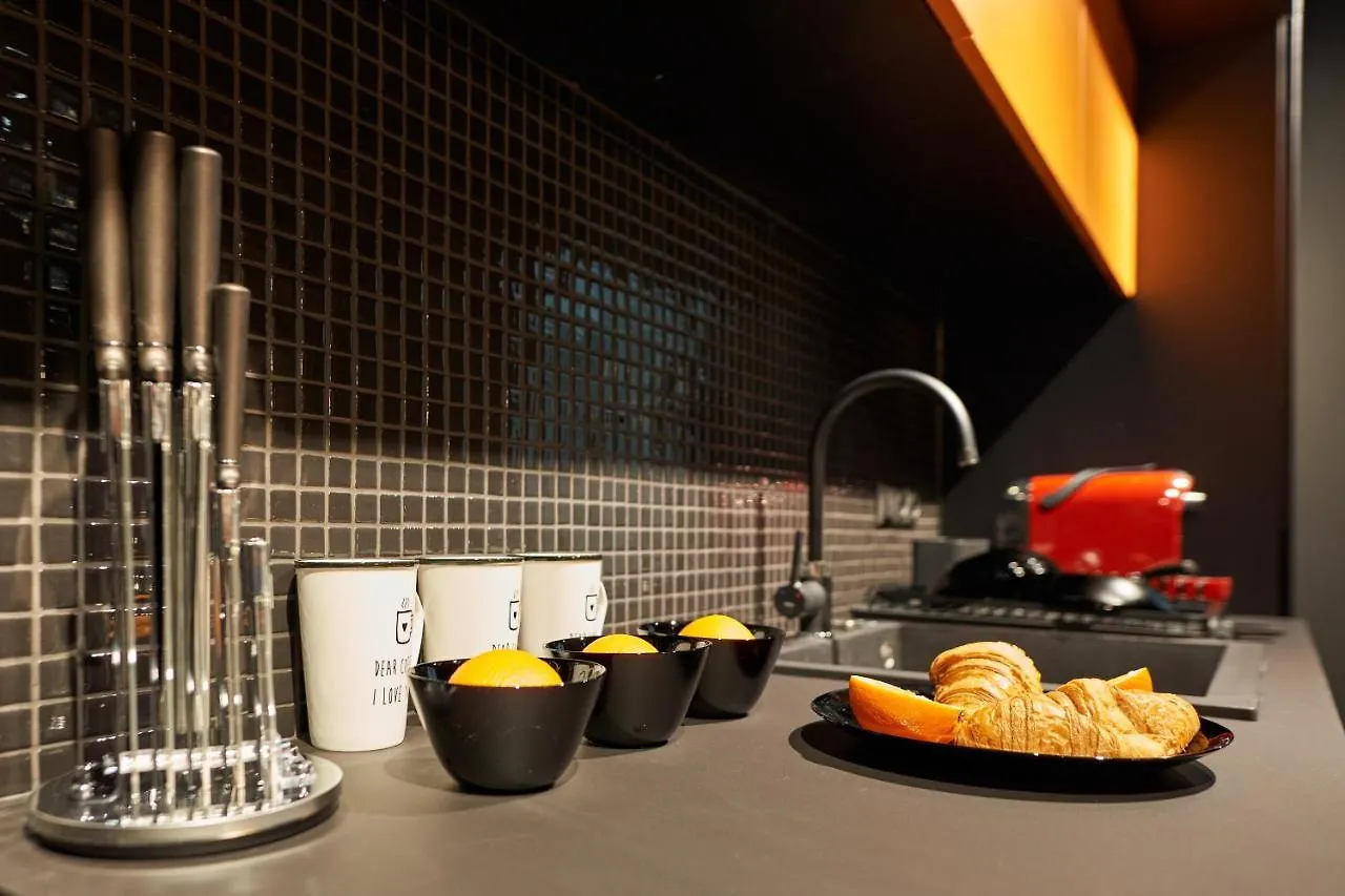 Premium Luxury Seaside Apartment Burgas 0*,